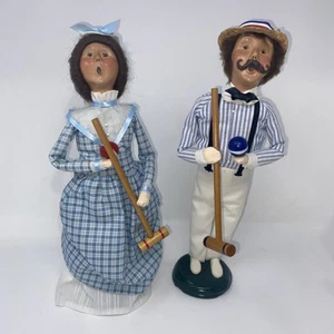 Byers Choice Carolers  Victorian Man and Woman Croquet Player Ball & Mallet 1999 - Picture 1 of 8