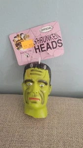 Vintage 1991 Rubie’s Ufficiale Universal Monsters Frankenstein Testa Rimpicciolita -... - Foto 1 di 5