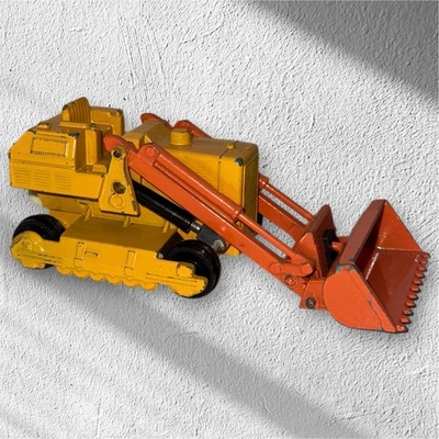 Matchbox King Size K-8 Caterpillar Traxcavator 1970  Good Condition - Image 1 of 4