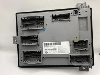 Módulo de control de adquisición de señal de teléfono móvil Mercedes Benz R232 SL55 2022 AMG Foto 1 de 4