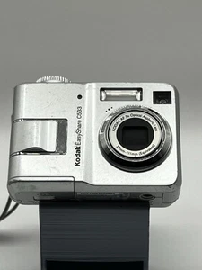 Kodak EasyShare C533 5.0MP Digital Camera Silver with Memory Card Tested Works - Picture 1 of 4