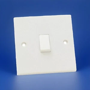 BG Nexus White Single Gang Plate Light Switch Intermediate 10 AX Pack Of 10 - Picture 1 of 8