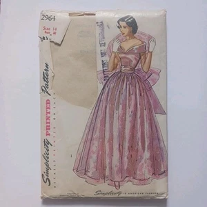 Vestido de noche Simplicity Misses de 1940 con patrón de estola 2964 talla 14 sin cortar - Imagen 1 de 7