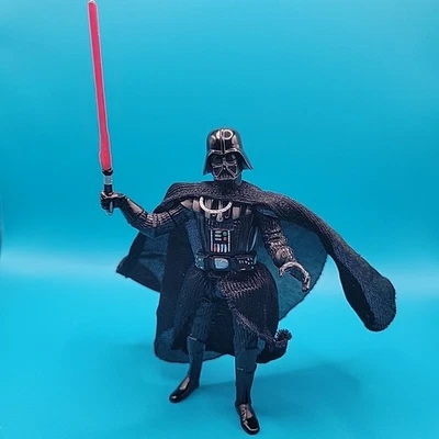 Figura Star Wars DARTH VADER Episodio III Héroes y Sable de Luz Villian Slash Foto 1 de 3