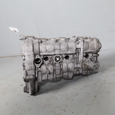 2002-2006 Porsche 911 3.6 Left Cylinder Head 99610490900 OEM Used — 第 1/4 张图片