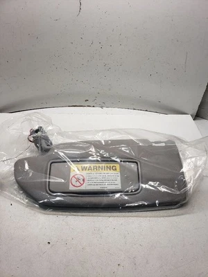 Viseira solar driver iluminada compatível com 02-04 VOLVO 60 SERIES 1448371 - Imagem 1 de 3