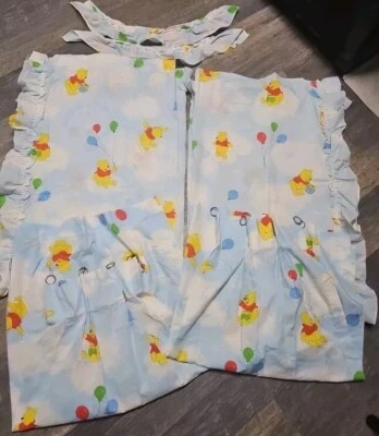 2 juegos de cortinas vintage de Disney Winnie The Pooh de Sears Ballons, cenefa con volantes Foto 1 de 2