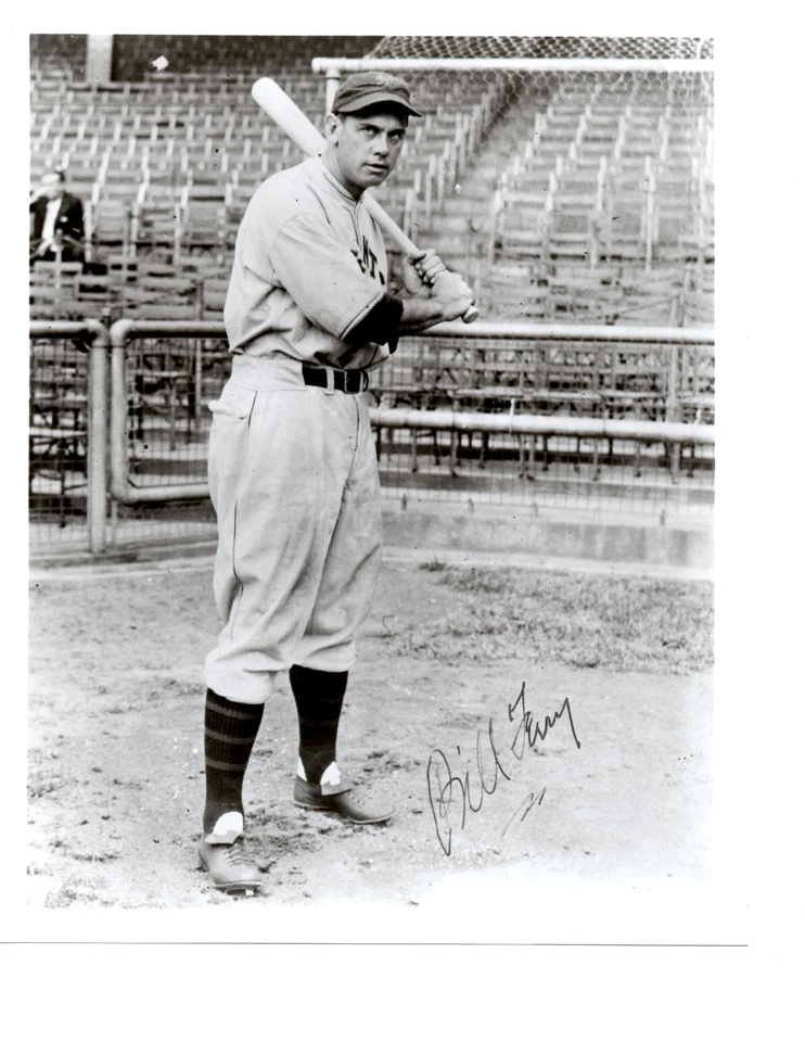 FOTO 8X10 BILL TERRY DE LOS GIGANTES DE NUEVA YORK BÉISBOL OHIO  Foto 1 de 1