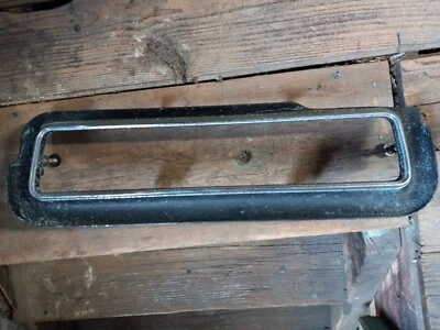 BISEL LUZ TRASERA 69 GTO TEMPEST LEMANS PONTIAC RH GM 5961090 Foto 1 de 4