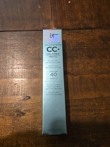 it Cosmetics CC LIGHT MEDIUM Oil-Free Matte SPF 40 Poreless Finish Full Coverage - Picture 1 of 6