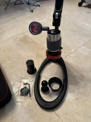 Cafeteira de espresso Flair Signature - Preta - Imagem 1 de 4