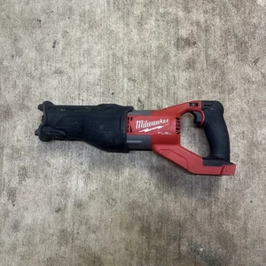 Milwaukee 2722-20 BROKEN M18 18V FUEL Li-Ion Sawzall Reciprocating Saw BROKEN - Picture 1 of 2