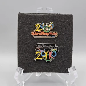Disney World Pins feiern die Zukunft Hand in Hand 2000 - Bild 1 von 6