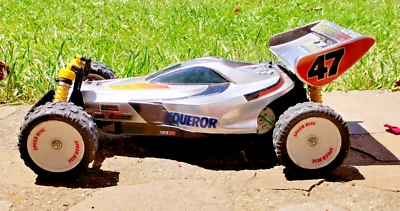 Vintage Tamiya DF01 RC buggy with Terra Conqueror body - Bild 1 von 4