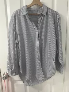 Camisa Amanda Gloria Vanderbilt para mujer con cuello abotonada azul marino blanco a rayas - Imagen 1 de 9