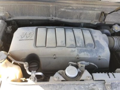 Used Air Cleaner Assembly fits: 2012 Gmc Acadia  Grade A - Image 1 of 4