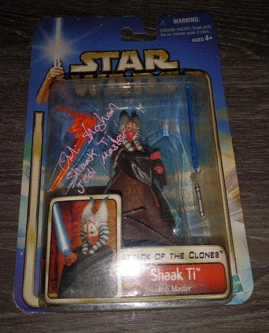 Star Wars Jedi Master Shaak Ti AUTOGRAPHED Figure Signed Orli Shoshan AOTC Cover