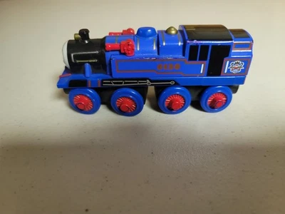 Tren Belle ferroviario de madera Thomas buen estado Foto 1 de 4