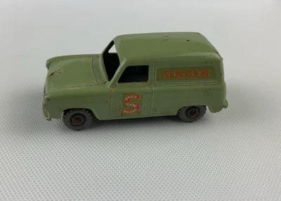 MATCHBOX LESNEY No. 59 FORD THAMES VAN SINGER  #6831 - Image 1 of 4