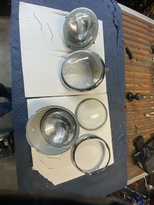 Par de faróis Cibie Volkswagen Beetle Bus conjunto SB19 SB20 SB21 1946-1966 - Imagem 1 de 4