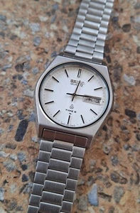 Vintage Seiko Quartz Type II 7123 7080 November 1979 Kanji JDM - Picture 1 of 11