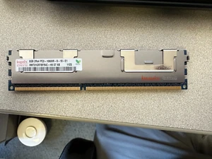 Hynix HMT31GR7BFR4C-H9 8GB PC3-10600R DDR3-1333Mhz ECC Reg RDIMM Server Memory - Picture 1 of 2