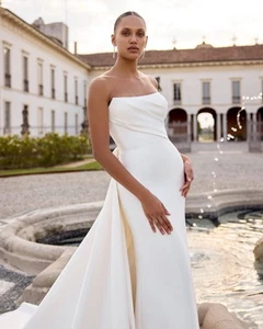 Hayden Justin Alexander Wedding Dress - Picture 1 of 11