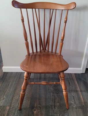 Vintage Heywood Wakefield Windsor Maple Wood Spindle Back Dining Chair Cinnamon - Image 1 of 4