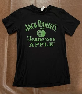 Jack Daniel’s Tennessee Apple Women’s T-Shirt - Size Medium - Picture 1 of 9