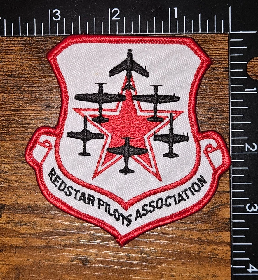 Red Star Pilots Association Flying Flight Plane Patch - Image 1 of 1