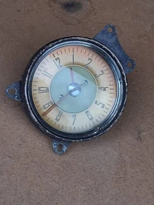 Clock for GAZ-M20 "Pobeda" - Picture 1 of 2