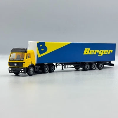 Mercedes-Benz SK con semirremolque “Berger” - Flota fabricante europeo de remolques Foto 1 de 4