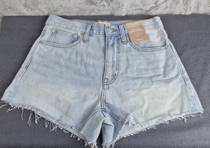 NWT Madewell Relaxed Light Wash Denim Shorts Fray Cut Offs Womens Size 25 Mid - Picture 1 of 11