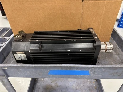 Servomotor eléctrico Reliance S-6300-Q-H00AA  Foto 1 de 4