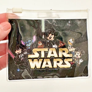 2017 Disney Parks Pass Halter für Schlüsselband Star Wars Mickey Ausweis Abzeichen - Bild 1 von 3