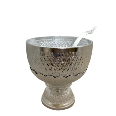 Juego de cuenco de aluminio plateado y soporte con cucharón estilo vintage Foto 1 de 2