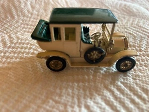 matchbox models of yesteryear 1910 benz limousine white green top and seats - Picture 1 of 6