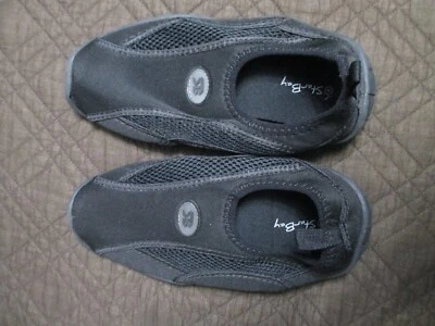 ZAPATOS DE AGUA NEGROS STAR BAY NIÑOS PLAYA ARENA PISCINA TALLA 4 Foto 1 de 4