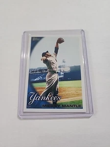 2010 Topps Baseball Mickey Mantle Card #7 New York Yankees Hall Of Famer - Picture 1 of 2