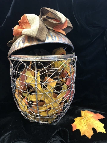 acorn wire basket with lid Fall deco Cover