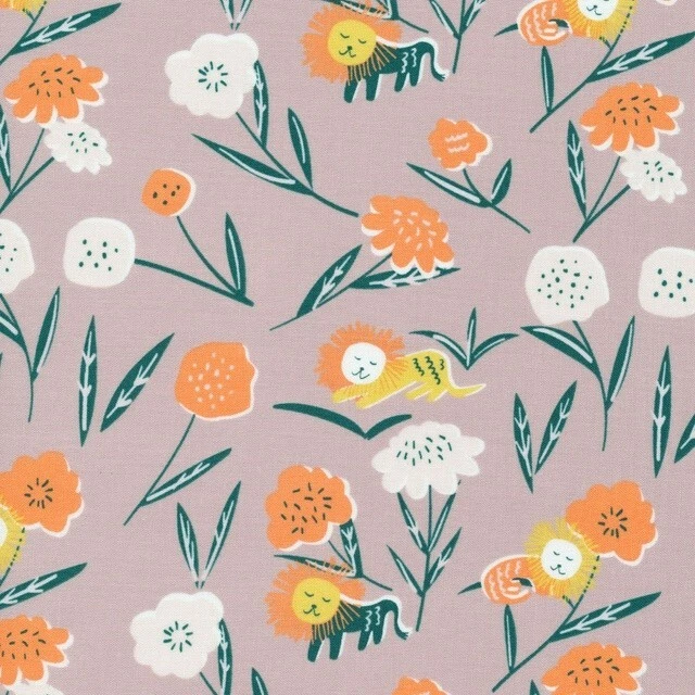 Criaturas Grande y Pequeña Tela de Algodón Nube 9 por Yarda  Foto 1 de 1