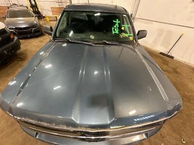 14 15 雪佛兰银色 1500 抽油烟机 — 第 1/4 张图片