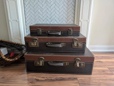 Juego de 3 piezas de equipaje de anidación de cuero marrón maletín ANTIGUO MALETAS Foto 1 de 4