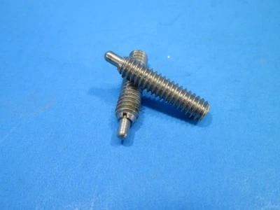 MCMASTER-CARR SET SCREW w/ Long-Nose Spring Plunger 1/4-20 x 1" Stainless w/Thread Lock - 2 Pk