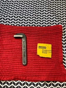 Ridgid E587 12" HOOK JAWS for 12 inch pipe wrench - Picture 1 of 5