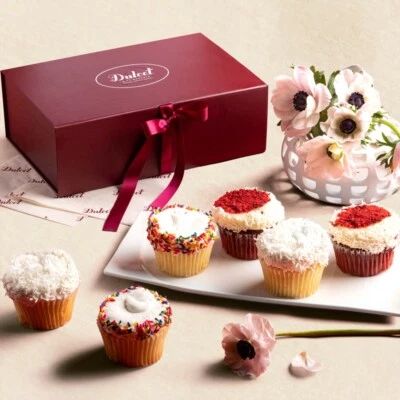 Dulcet Vanilla Cupcake Assortment — 第 1/4 张图片