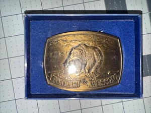SMITH WESSON Belt Buckle Brass Model# 680 Brown Bear 1982 - Picture 1 of 5