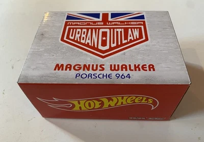Hot Wheels Sealed RLC Urban Outlaw Porsche 964 w/Magnus Walker figure  - Image 1 of 4