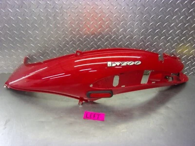 932 B PIAGGIO BV 200 2003 OEM  LEFT SIDE FAIRING COVER - Изображение 1 из 4