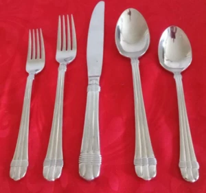 Hampton Silversmiths 18/10 stainless Odyssey 5 piece place setting NM polished - Picture 1 of 5